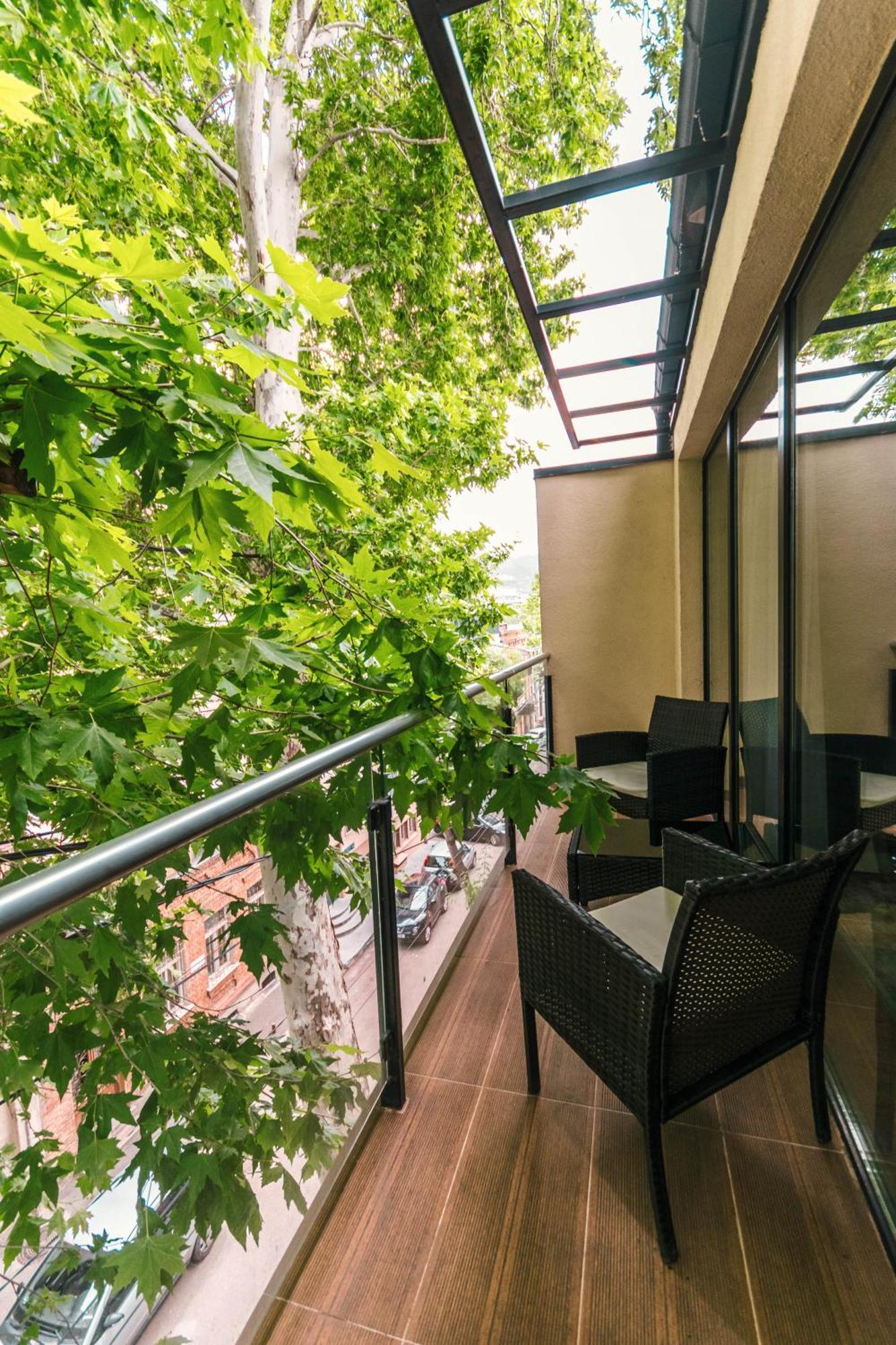 Hotel Adora Tbilisi Eksteriør bilde